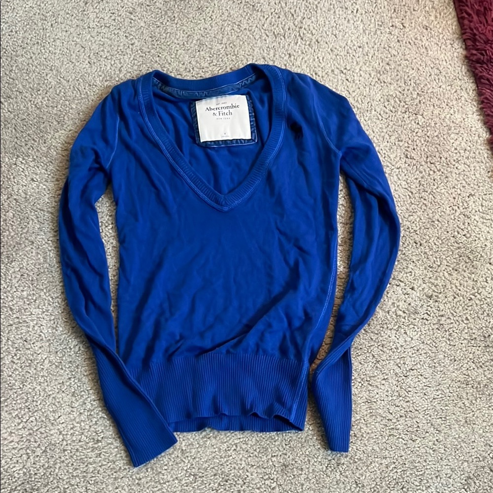Vintage abercrombie womens v neck sweater